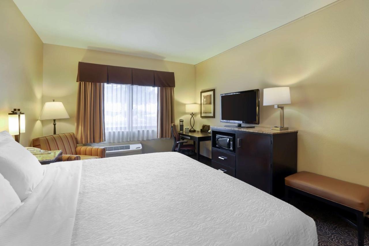Best Western Plus Касъл Рок Екстериор снимка