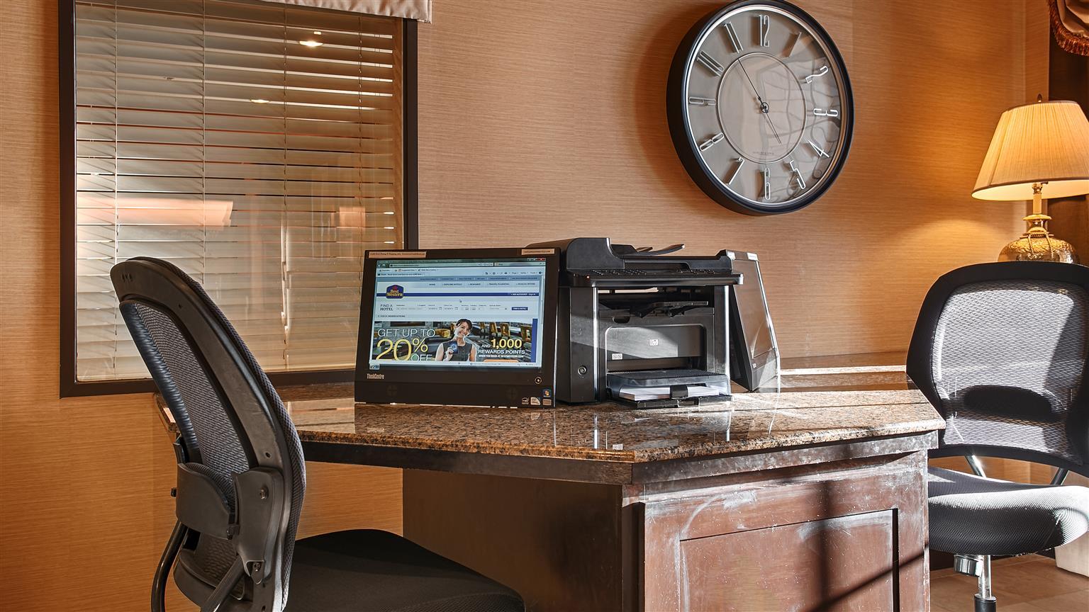 Best Western Plus Касъл Рок Екстериор снимка